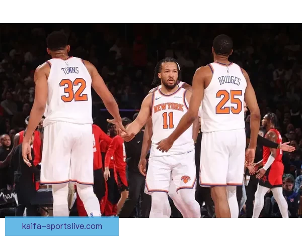 唐斯强势两双尼克斯险胜篮网布伦森米诺特表现抢眼难改败局