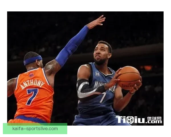 快船连胜五场双杀雄鹿小卡连续51场得分上二十大洛迎盖帽里程碑获致敬